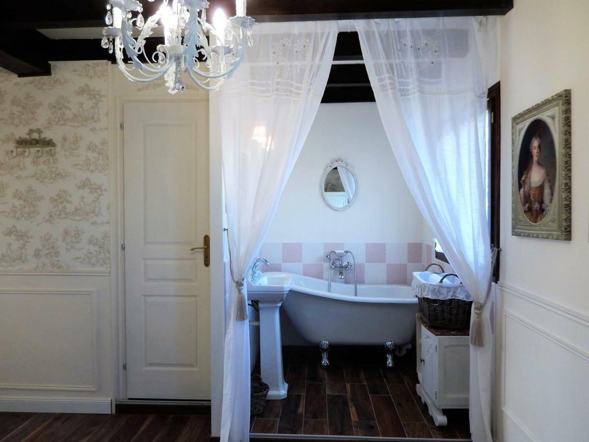 La Cordonnerie De Reau Bed & Breakfast Exterior photo